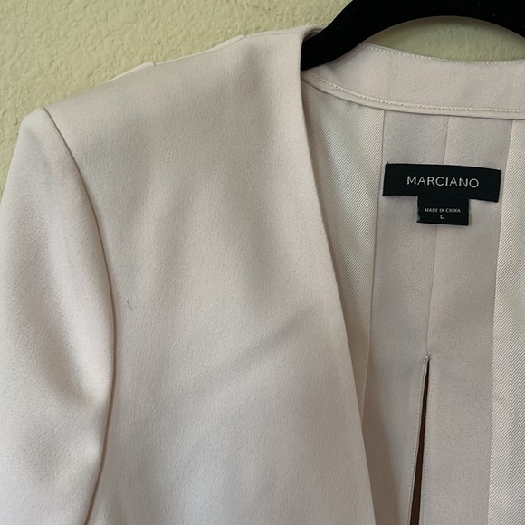 NWT Marciano Pale Pink Blazer and Cropped Pant Set Large 8 - Picture 10 of 14
